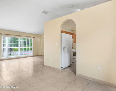 1416 Martinez Street Se - Photo Thumbnail 6