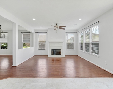10514 Kentington Oak Drive - Photo Thumbnail 14
