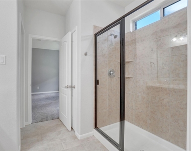 10514 Kentington Oak Drive - Photo Thumbnail 28
