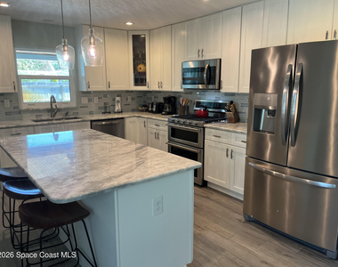 571 Kale Street - Photo Thumbnail 18