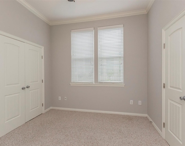 2701 Helena Street - Photo Thumbnail 12