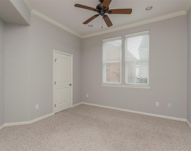 2701 Helena Street - Photo Thumbnail 9