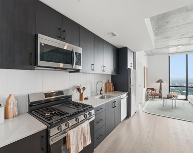 5501 La Branch Street - Photo Thumbnail 7