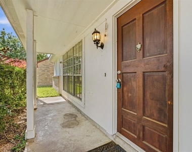 12318 Fetlock Drive - Photo Thumbnail 2
