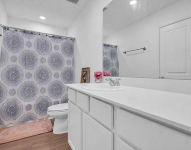 6304 Arcadia Sound Lane - Photo Thumbnail 21