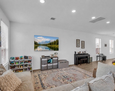 6304 Arcadia Sound Lane - Photo Thumbnail 6