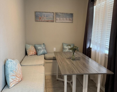 1002 Brothers Avenue - Photo Thumbnail 1