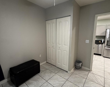 1002 Brothers Avenue - Photo Thumbnail 6