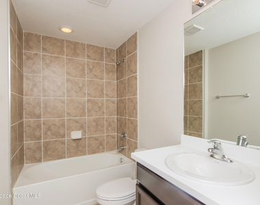 490 Hatcher Street Se - Photo Thumbnail 6