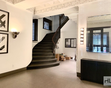 West 68th Street - Photo Thumbnail 7