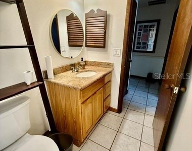 1114 S Pearl Street - Photo Thumbnail 7
