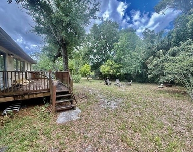 1114 S Pearl Street - Photo Thumbnail 13