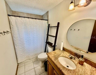 1114 S Pearl Street - Photo Thumbnail 8