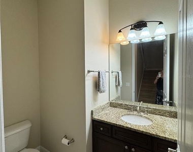 606 S Lincoln Avenue - Photo Thumbnail 7
