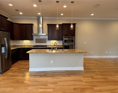606 S Lincoln Avenue - Photo Thumbnail 18