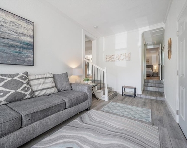 7204 N 15th Street - Photo Thumbnail 24