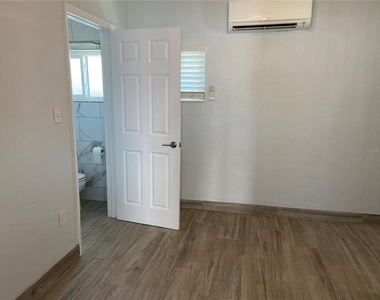 605 69th Avenue - Photo Thumbnail 5