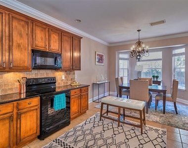 6211 S Macdill Avenue - Photo Thumbnail 10