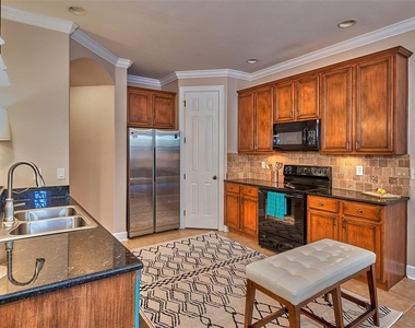 6211 S Macdill Avenue - Photo Thumbnail 9