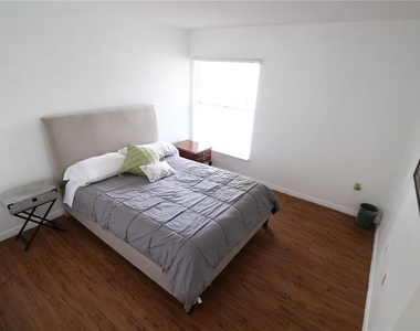 5439 Lady Bug Ln - Photo Thumbnail 47