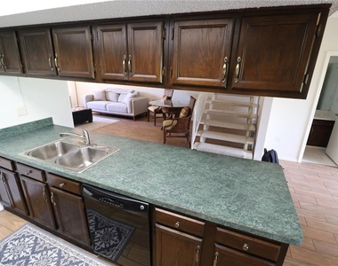 5439 Lady Bug Ln - Photo Thumbnail 14