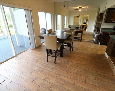 5439 Lady Bug Ln - Photo Thumbnail 16