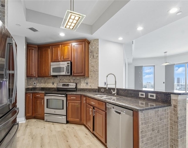 449 S 12th Street - Photo Thumbnail 18