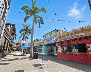 449 S 12th Street - Photo Thumbnail 50