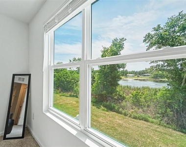 4458 Banjo Lake Road - Photo Thumbnail 7