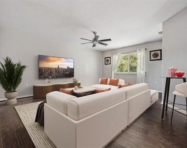 380 Rosalind Lane - Photo Thumbnail 20