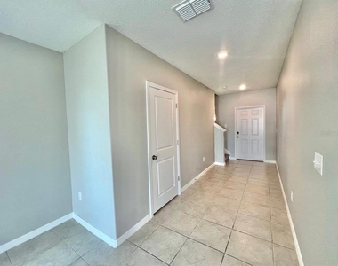 16717 Delia Street - Photo Thumbnail 1