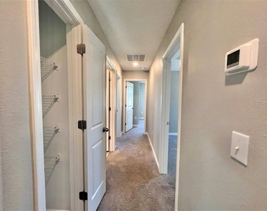 16717 Delia Street - Photo Thumbnail 16