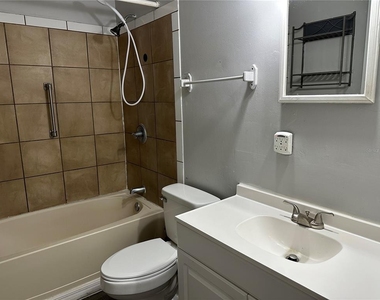 5237 1st Street - Photo Thumbnail 17