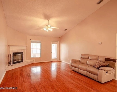 778 Nw Hamm Street - Photo Thumbnail 9