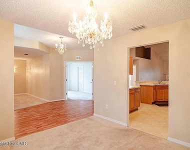 778 Nw Hamm Street - Photo Thumbnail 6