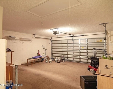 778 Nw Hamm Street - Photo Thumbnail 13