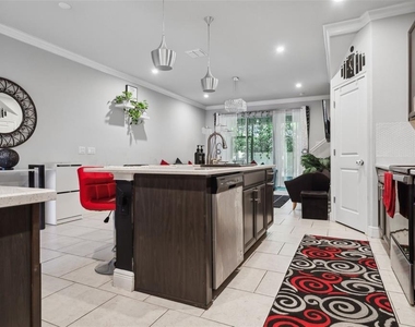 5950 Grand Sonata Avenue - Photo Thumbnail 7