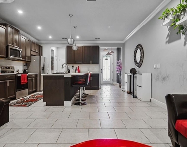 5950 Grand Sonata Avenue - Photo Thumbnail 10