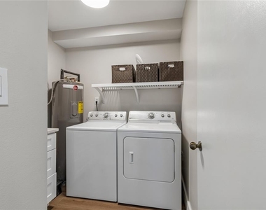 14810 Rue De Bayonne - Photo Thumbnail 36
