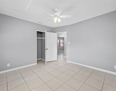 3246 20th Avenue S - Photo Thumbnail 5
