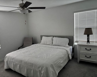 870 Tennyson Mill Circle - Photo Thumbnail 19