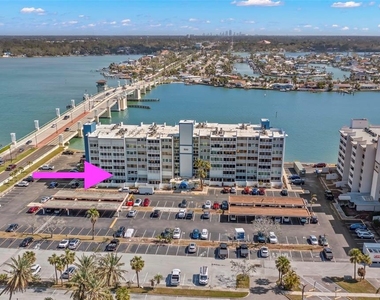 500 Treasure Island Causeway - Photo Thumbnail 3