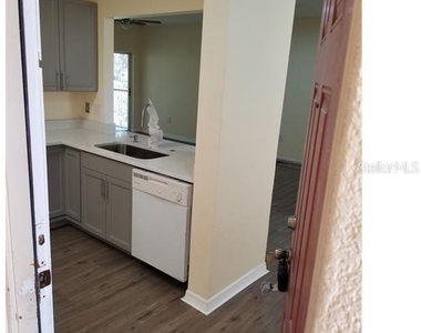 6022 Portsdale Place - Photo Thumbnail 3
