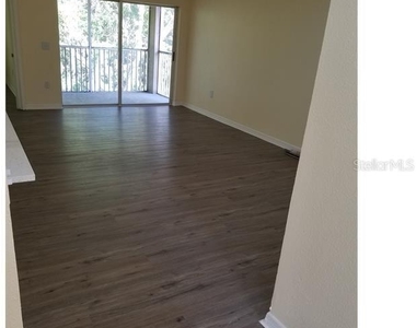 6022 Portsdale Place - Photo Thumbnail 9