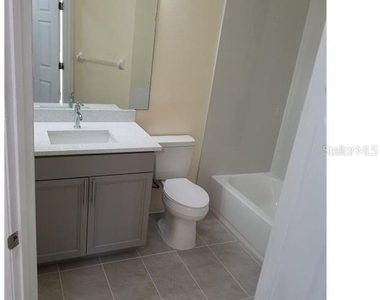 6022 Portsdale Place - Photo Thumbnail 16