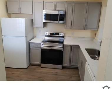6022 Portsdale Place - Photo Thumbnail 4