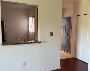 495 Las Cortes Lane - Photo Thumbnail 12