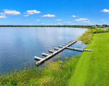 245 Winter Ridge Boulevard - Photo Thumbnail 13