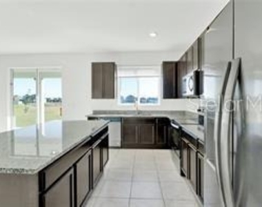 911 Alvanley Court - Photo Thumbnail 5