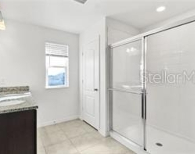 911 Alvanley Court - Photo Thumbnail 8